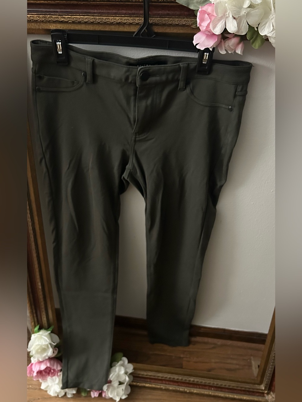 Women’s Soft Olive Green Stretch Pants